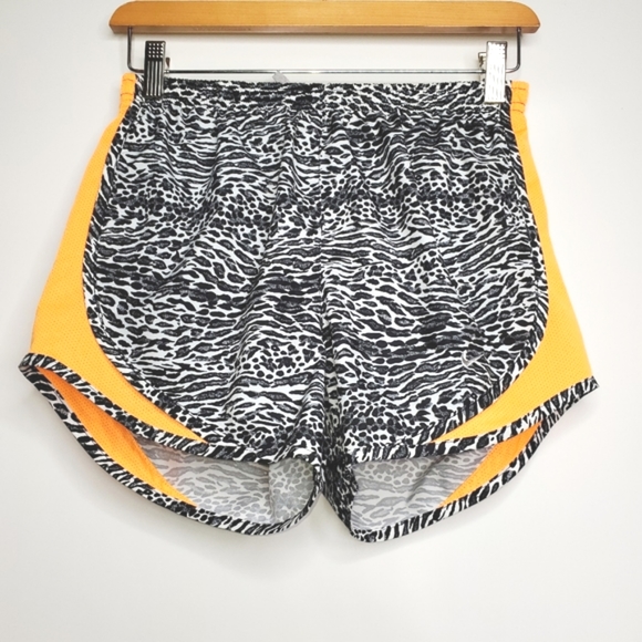 NIKE Black Orange Running Dri-Fit Sports Gym Shirtd Size XS - Picture 1 of 4